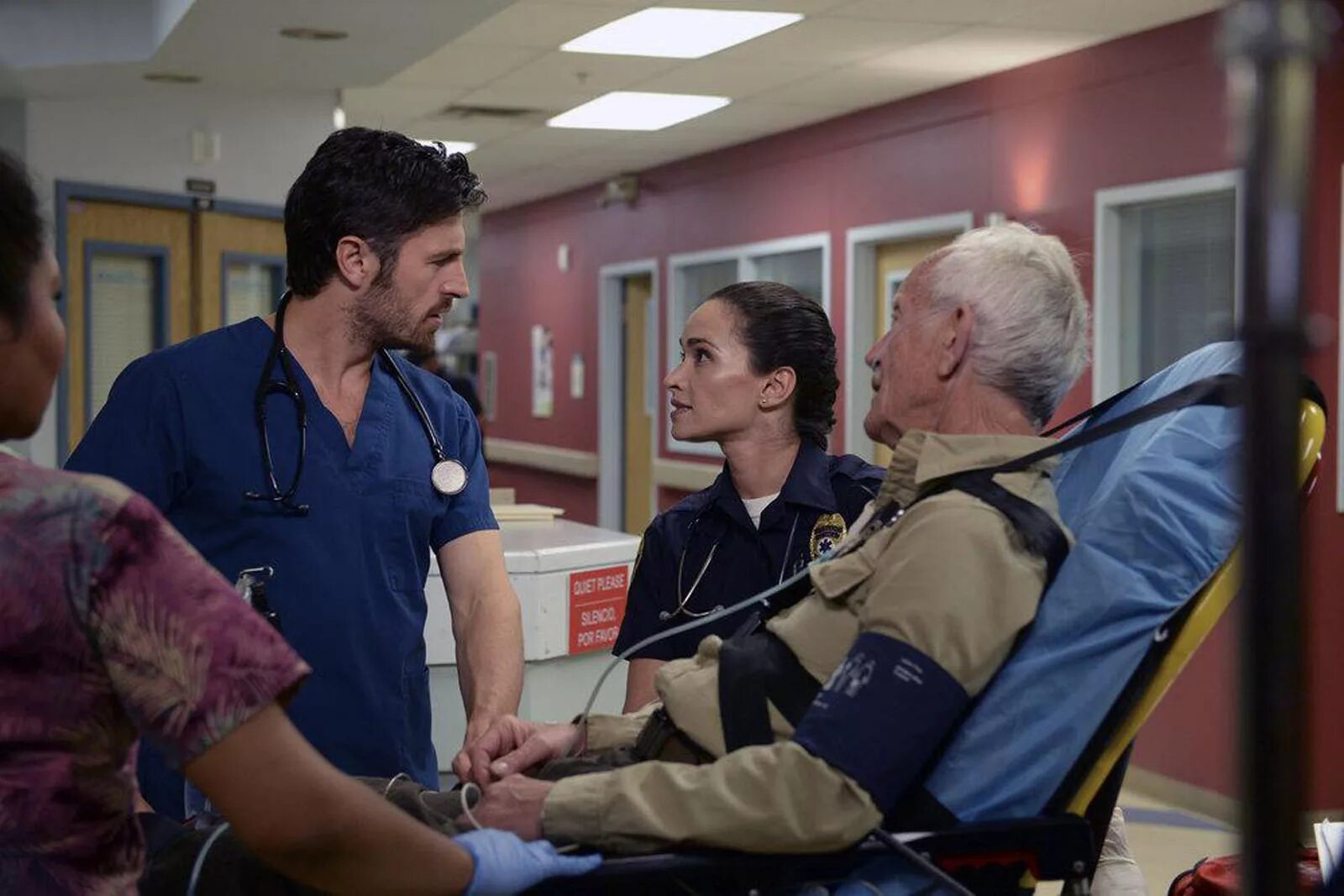 Hazing night shift. Ночная смена 2014. Таная битти. Ночная смена 2014. Таная битти сотня.