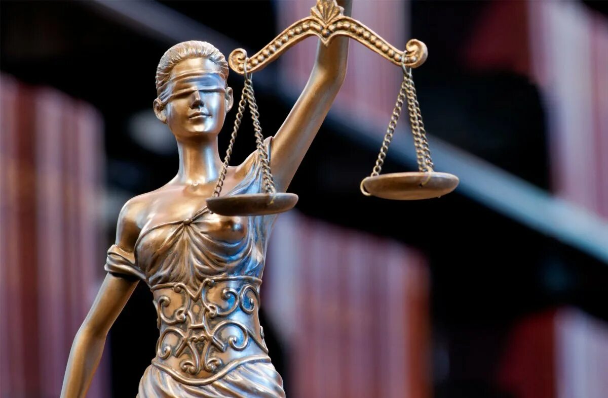 Символ правосудия. Принцип справедливости. Правосудие сша. Юрист фон. Книги французского кодекса.