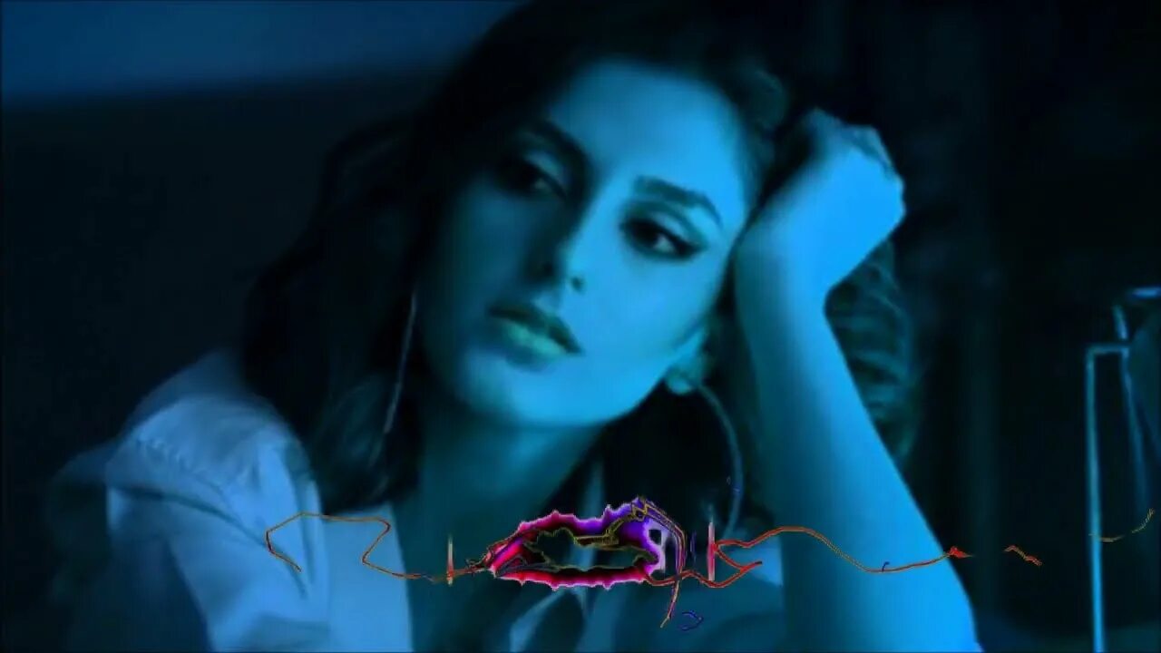 Not about us byjoemichael remix alis shuka. Alice shuka певица. alis shuka румынская певица. alis shuka not about us. алис щука not about us.
