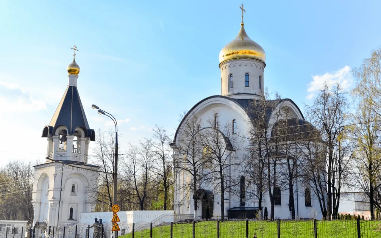 Храм преподобной Евфросинии Великой княгини Московской. Храма преподобной Евдокии (Евфросинии) Московской.. Храм Евфросинии Московской на Нахимовском. Церковь Нахимовский проспект Евфросинии Московской.