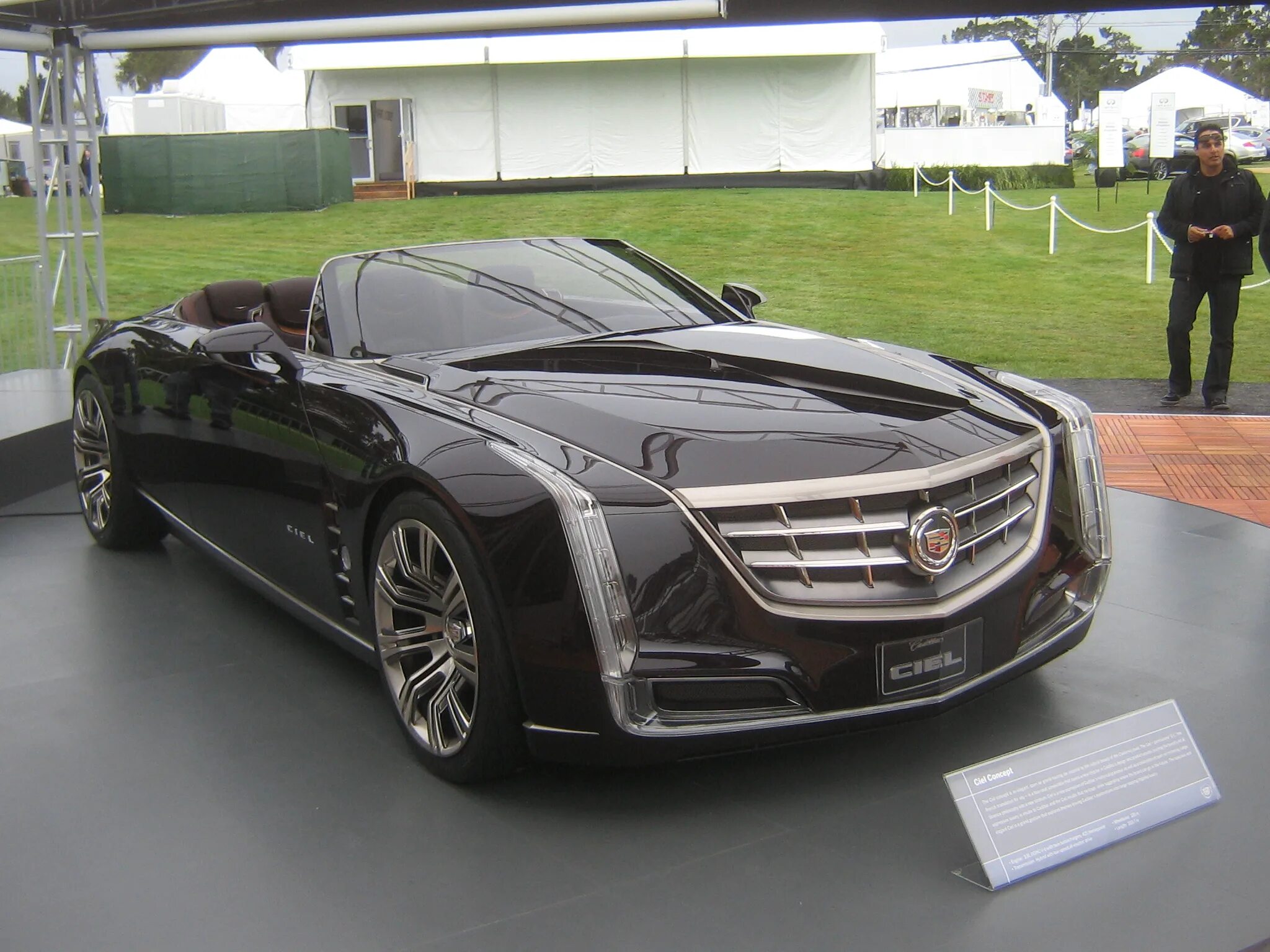 Cadillac без. Кадиллак кабриолет 2022. Cadillac без. Квадраты но не кадиллак. Cadillac eldorado 1976.