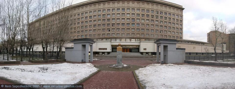 Военную академию ркка имени м. В. Здание академии им фрунзе. Академия им фрунзе в москве. В.