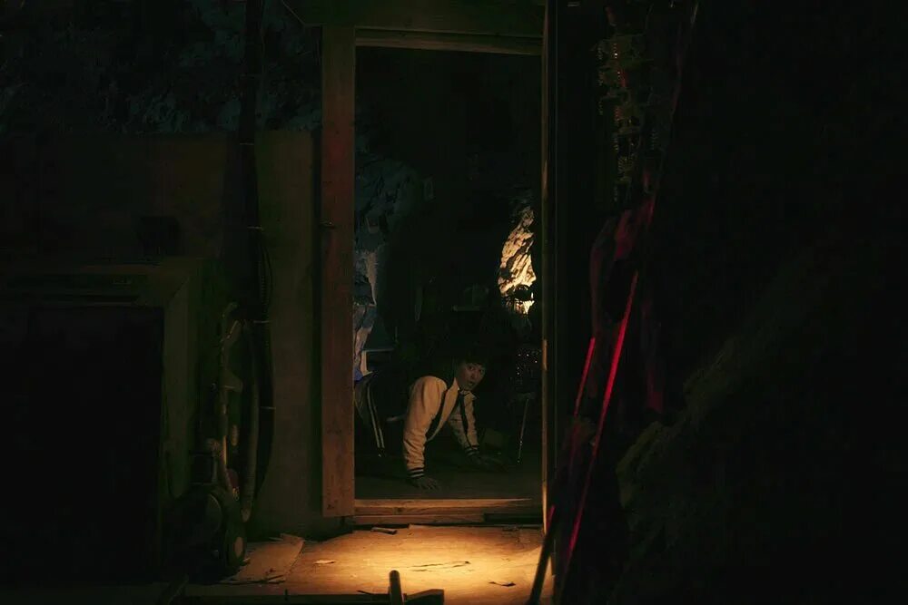 Шепот 2018. Ужастик корейский шепот.