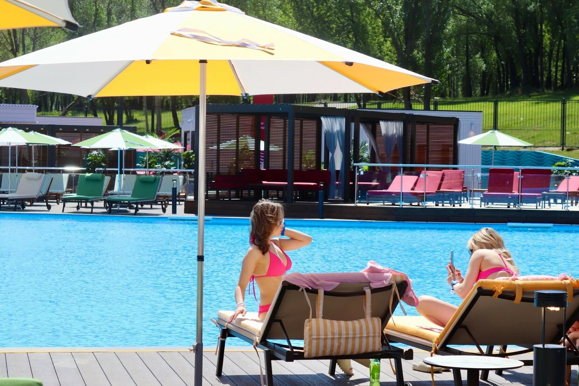 Дрим бич остров мечты. Дрим бич клаб москва. Dream beach club москва северный. Dream beach club москва северный. Дрим бич клаб остров мечты.