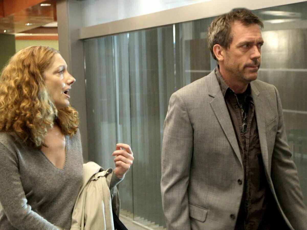 Доктор хаус 5 сезон 10 серия. Доктор хаус 5 10. Доктор хаус 5 10. Хью лори 2022. Доктор хаус 5 10.