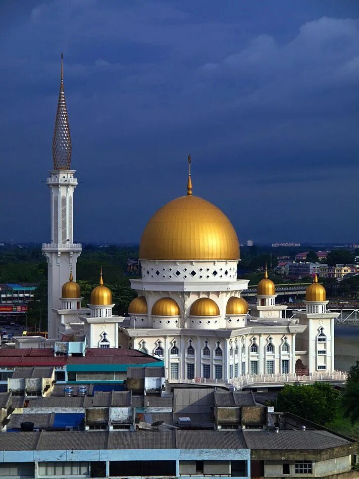 Ярдям мечеть казань. Мечеть м. Мечеть парк победы москва. Мечеть джумейра (г. Байрам пенза соборная мечеть.