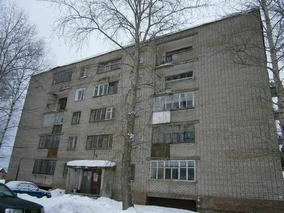 Кожзавод коминтерн. Коминтерн баровая 24 к2. Коминтерн боровая. Боровая киров. Коминтерн боровая.
