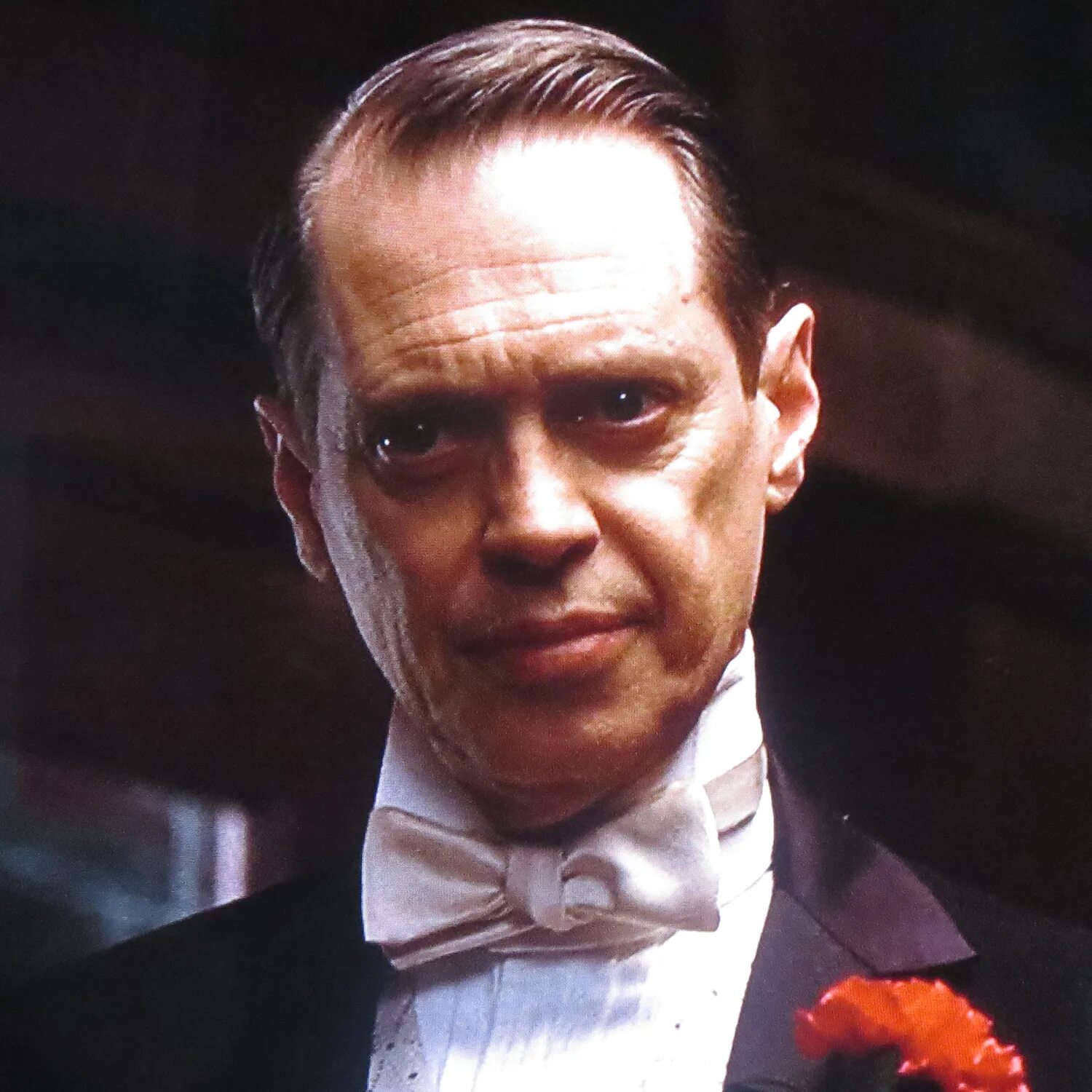 Накки Томп. Стив Бушеми подпольная Империя. Nucky Thompson виски. Nucky thompson 0.5