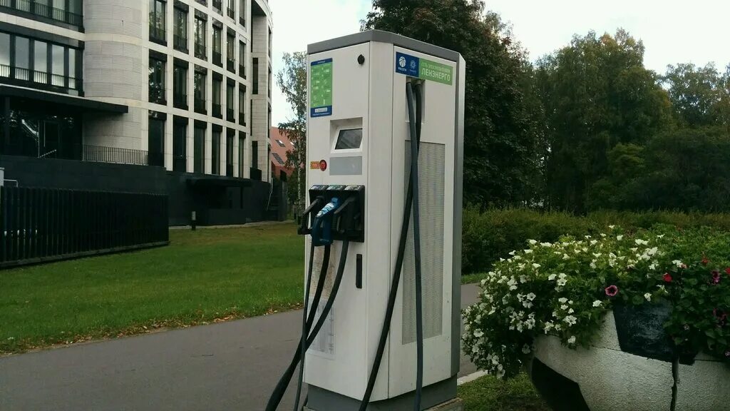 санкт-петербург проспект сизова станция зарядки электромобилей. заправочные станции для электромобилей. зарядные станции для электромобилей. яблочков зарядные станции. зарядные станции для электромобилей.