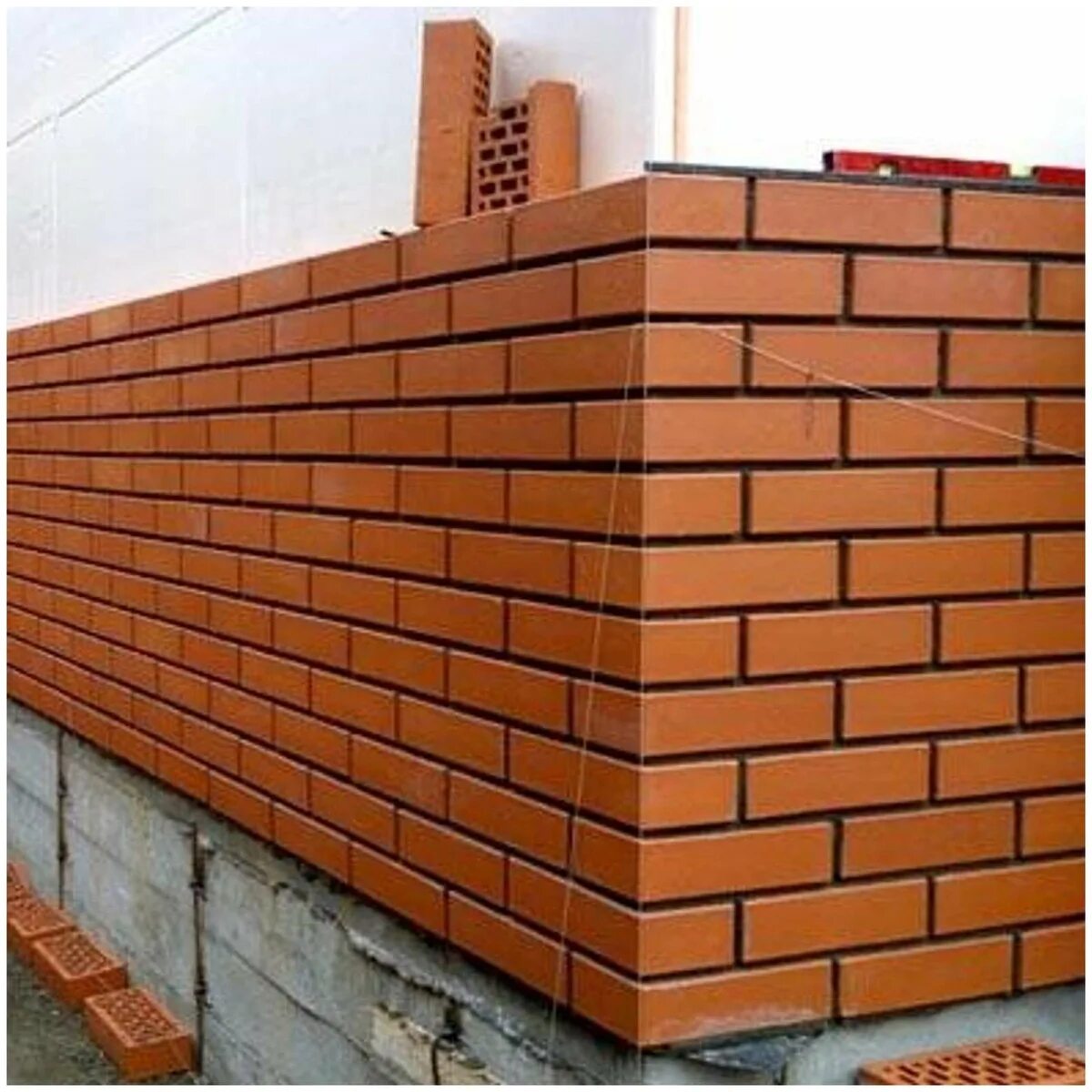 Одинарный кирпич в 1 м3 кладки. Количество облицовочных кирпичей. Вес кирпича керамического 250х120х65 м150. Сколько облицовочного кирпича в 1 м2 кладки. Параметры клинкерного кирпича.