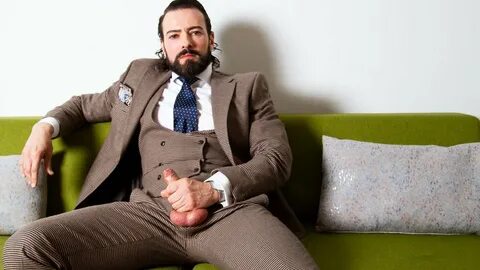 MENATPLAY.com в Твиттере: "#TastyTuesday Debut Solo-Performance of Miguel Angel 