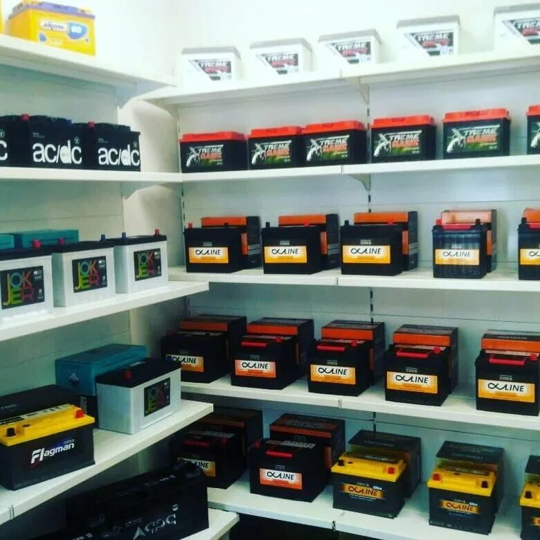 сердобск мир аккумуляторов и амортизаторов. аккумуляторы в ряд. аккумуляторы орел тургенева. товар для магазина аккумуляторов. магазин акб фото.