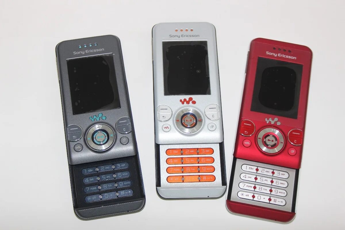 Sony слайдер. Sony Ericsson w580. Sony Ericsson Walkman w580i. Sony Ericsson слайдер w580i. Sony Ericsson Walkman 580i.