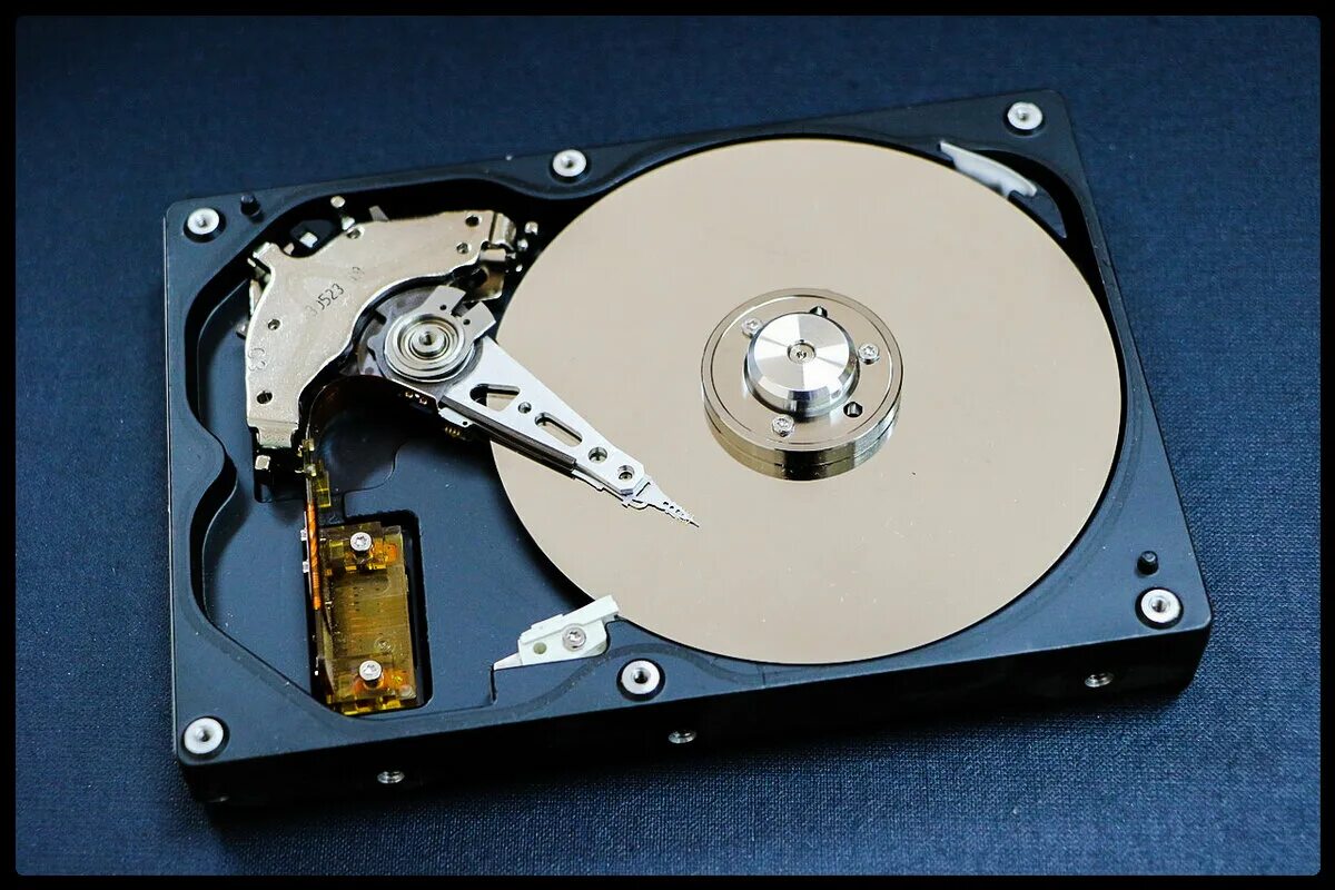 Восстановим hdd. Hard disk drive hdd. магнитный жесткий диск hdd. жесткий диск (накопители на жестких магнитных дисках, нжмд). жесткий диск или винчестер.
