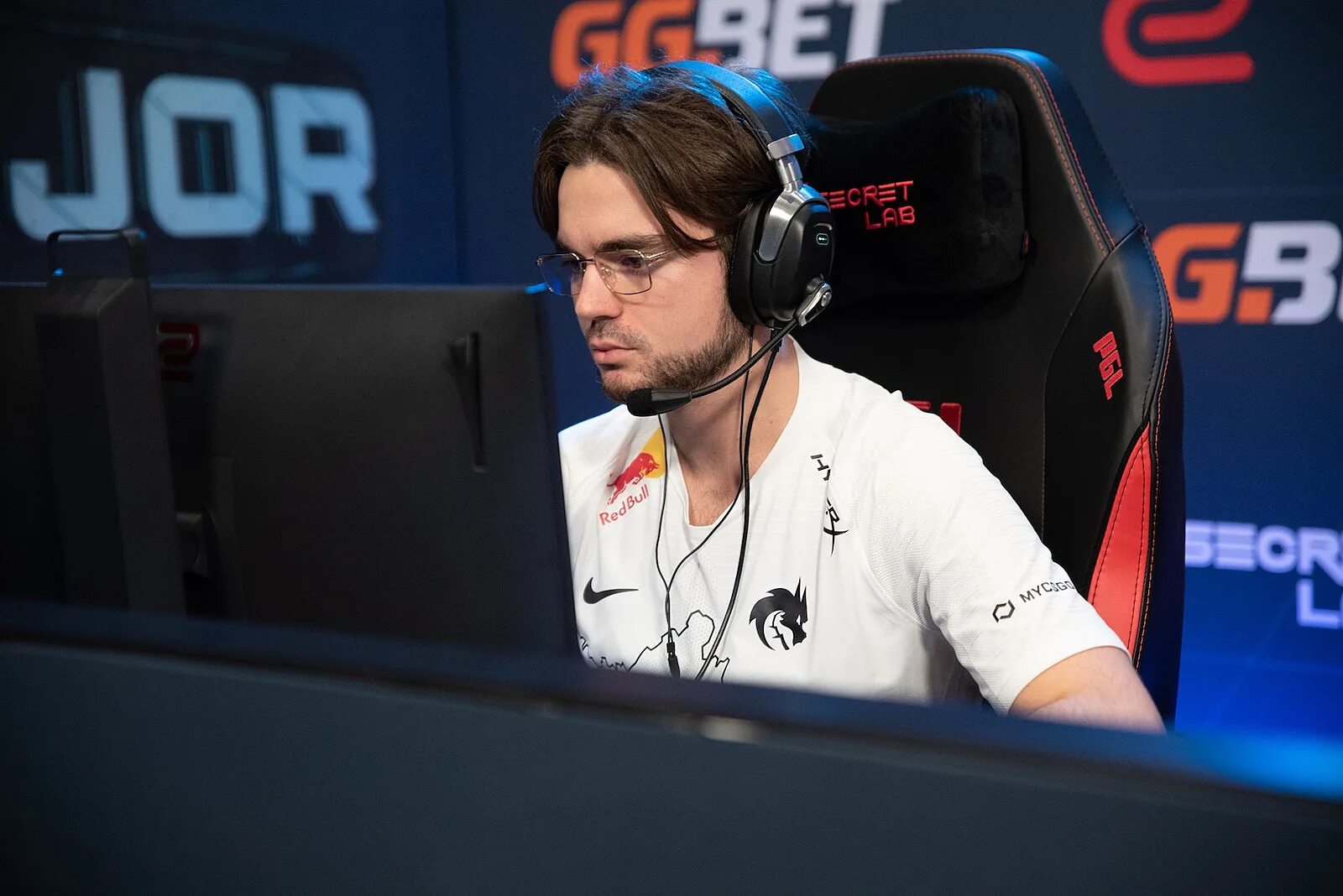 Somedieyoung cs navi. Somedieyoung cs navi. Spirit navi cs2. Sdy игрок нави. Sdy в нави.