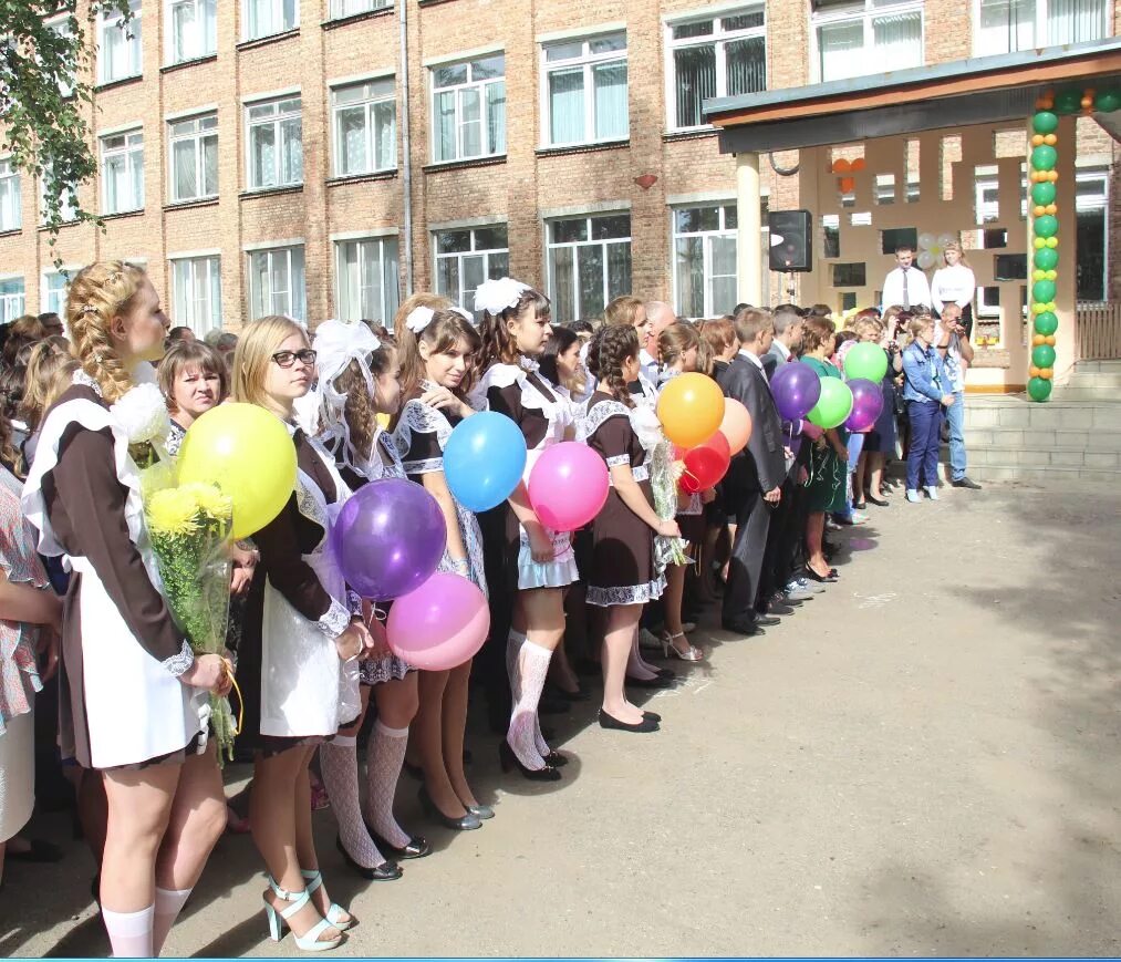 4 Школа город Рославль. Школа 8 города Рославля Смоленской области. Школа 5 город Рославль Смоленская область. Школа 8г.Рославль. 10 школа смоленск