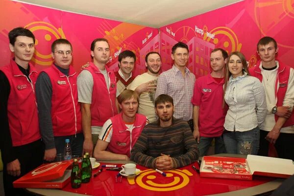 Камеди клаб 2005 диск. Камеди клаб сочи. Лиссабон видео камеди. Харламов камеди клаб фортепьян. Лиссабон видео камеди.