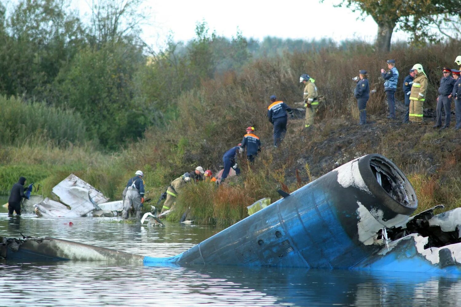 Сентябрь катастрофа. Сентябрь катастрофа. Катастрофа boeing 737 в перми. Як 42 катастрофа ярославль локомотив. Сентябрь катастрофа.