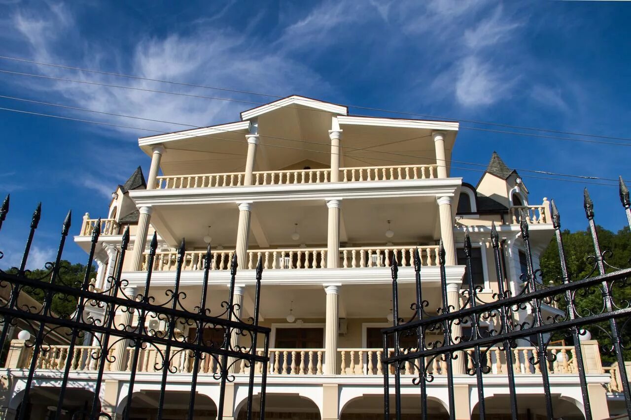 Амра гагра абхазия. Svk hotel 2* новый афон,. Лазурный берег пансионат абхазия гагра. Новый афон абхазия. Пансионат лазурный берег абхазия.