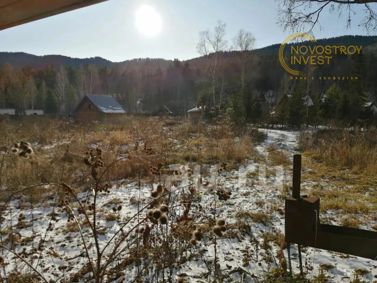 Мраморный карьер красноярск фото. Мраморный карьер на базаихе. Снт полянка красноярск базайская. Мраморный карьер красноярск снят фото домов. Красноярск снт мраморный карьер базаиха.