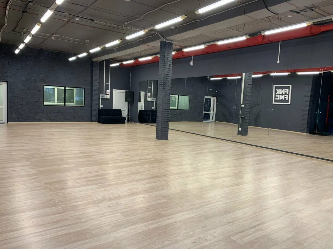 фэмили пермь пермская 68. семейный ресторан фэмили пермь. семейные традиции кафе видное. ресторан фэмили пермь. Funky family пермь.