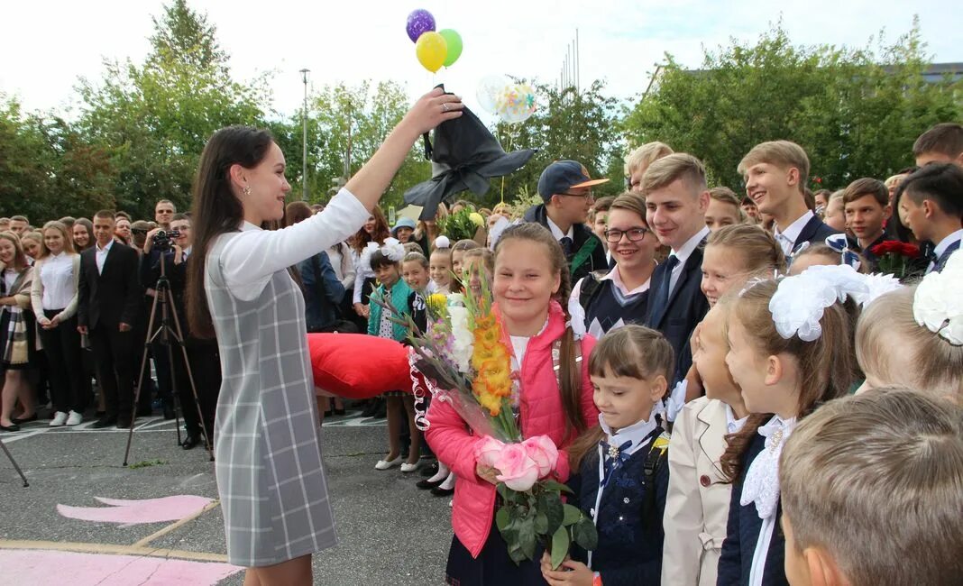 1 лицей курган. 12 лицей екб. Лицей 12 курган преподаватели. Школа лицей 12. 12 лицей екб.