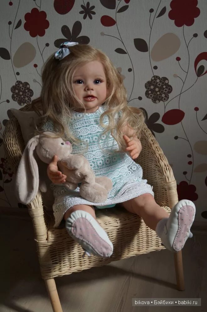 Дочка куколка. Кукла доченька. Куклы Дочки очень реалистичный. Кукла для Дочки своими руками.