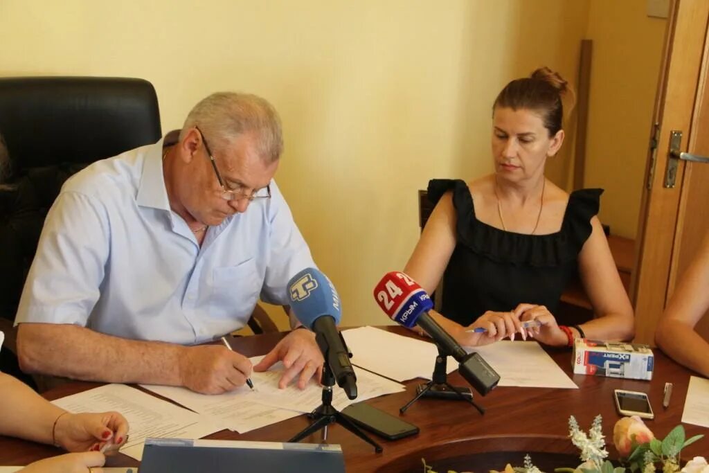 избирательная комиссия республики крым. председатель избиркома крыма. избирком крыма.