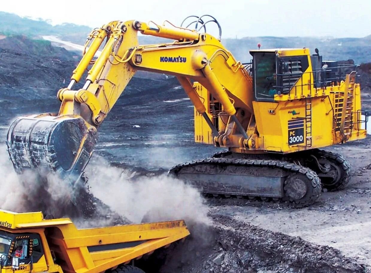 Экскаватор 3000. Komatsu pc3000-6. Коматсу PC 3000. Экскаватор Коматсу ПС 3000. Комацу 5500 экскаватор.