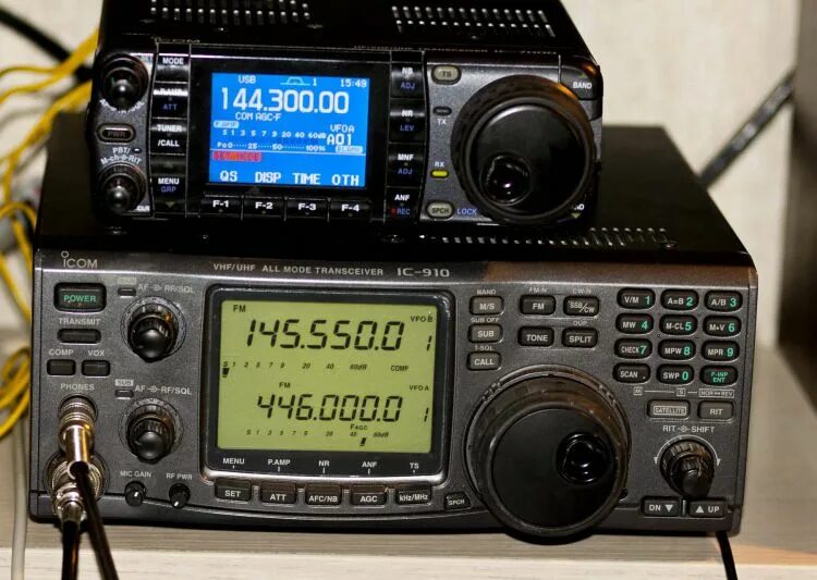 Icom ic-910. Icom 7000. Ic-910 трансивер. Трансиверы УКВ Icom. Укв радиостанции купить