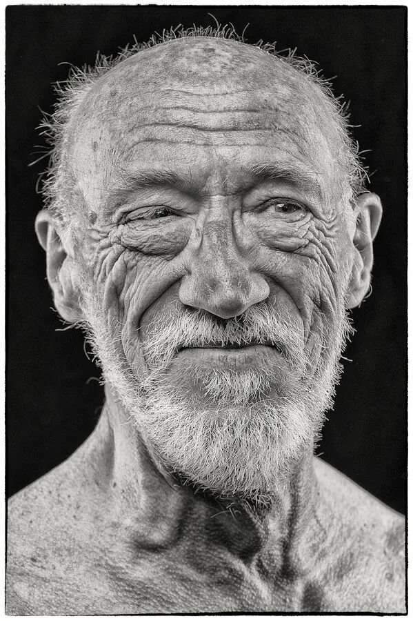 Старый мужчина лицо. Лицо старика. Портрет старика. Морщинистый старик. Старик морщины.