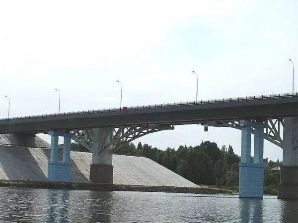 Каменск шахтинский м4. Северский Донец Каменск Шахтинский мост. Каменск Шахтинский мост м4. Мост через реку Северский Донец Каменск-Шахтинский. Мост через Северский Донец м4.