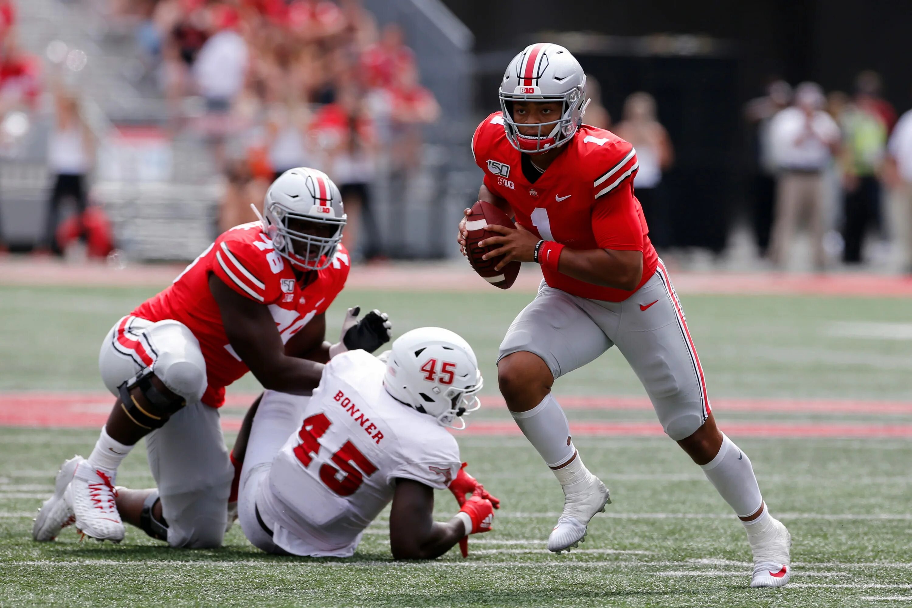 Tony is about football he never. Ohio State Buckeyes Football. Американский футбол NCAA Огайо. Мартин Баяка Football. Американский футбол Мигичан и Огайо.