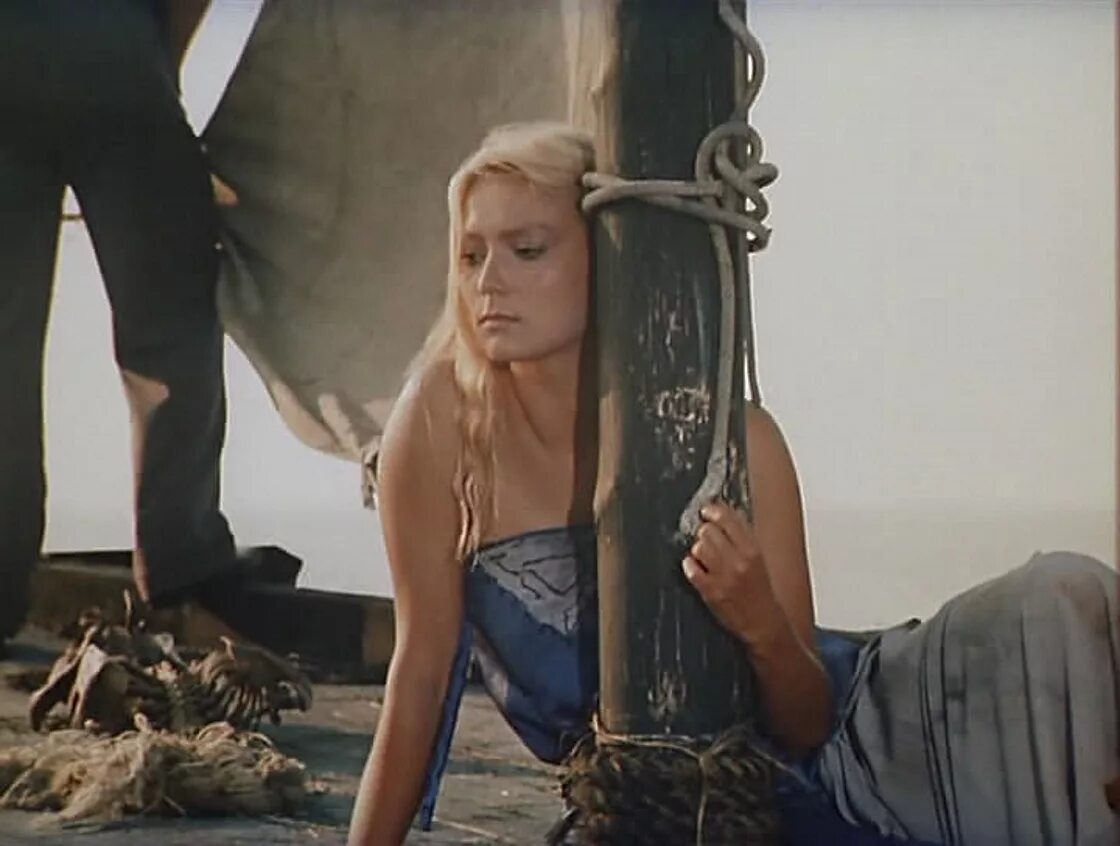 Сексуальная Лариса Белогурова – Гений (1991)