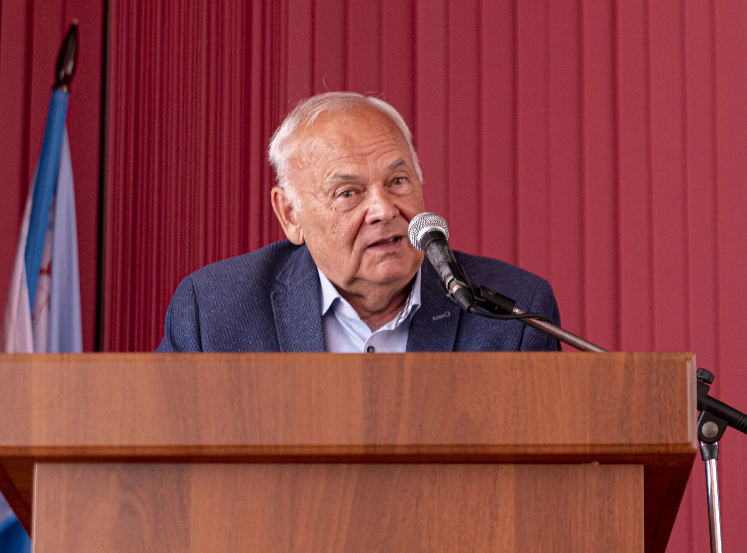 астраханская региональная общественная организация. зурнаджан сантро ардоваздович астрахань. астраханская региональная общественная организация. молодежь на выставке. астраханская региональная общественная организация.