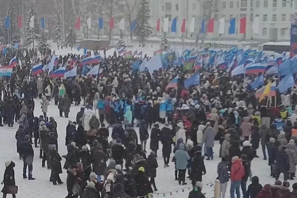 Митинг Самара. Митинг фото. Митинг Украина. Митинг с флагами России. Прямые трансляции митинга москва