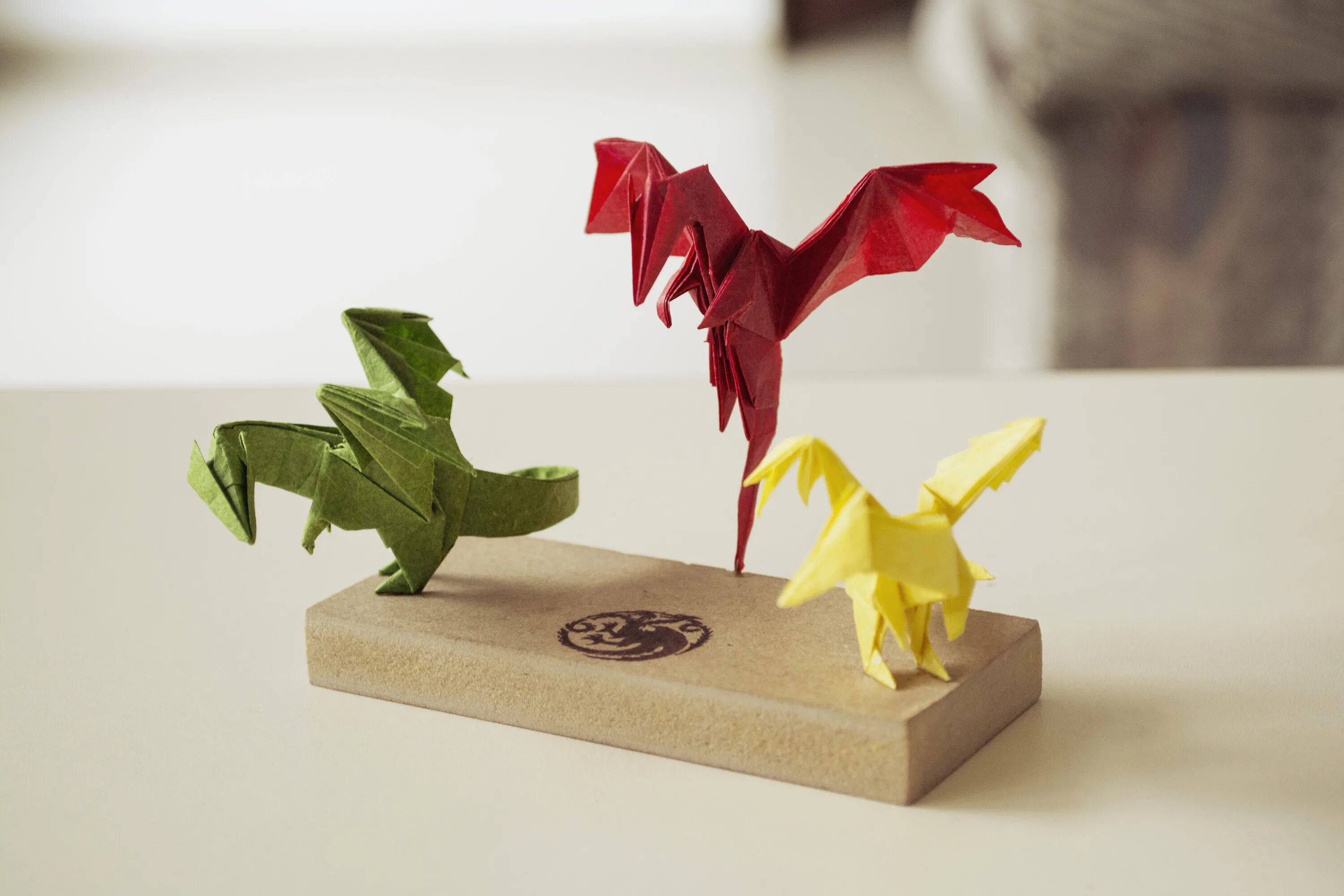 Дракон из бумаги без клея. Оригами. Поделка дракон. Оригами на др. Оригами драконов.