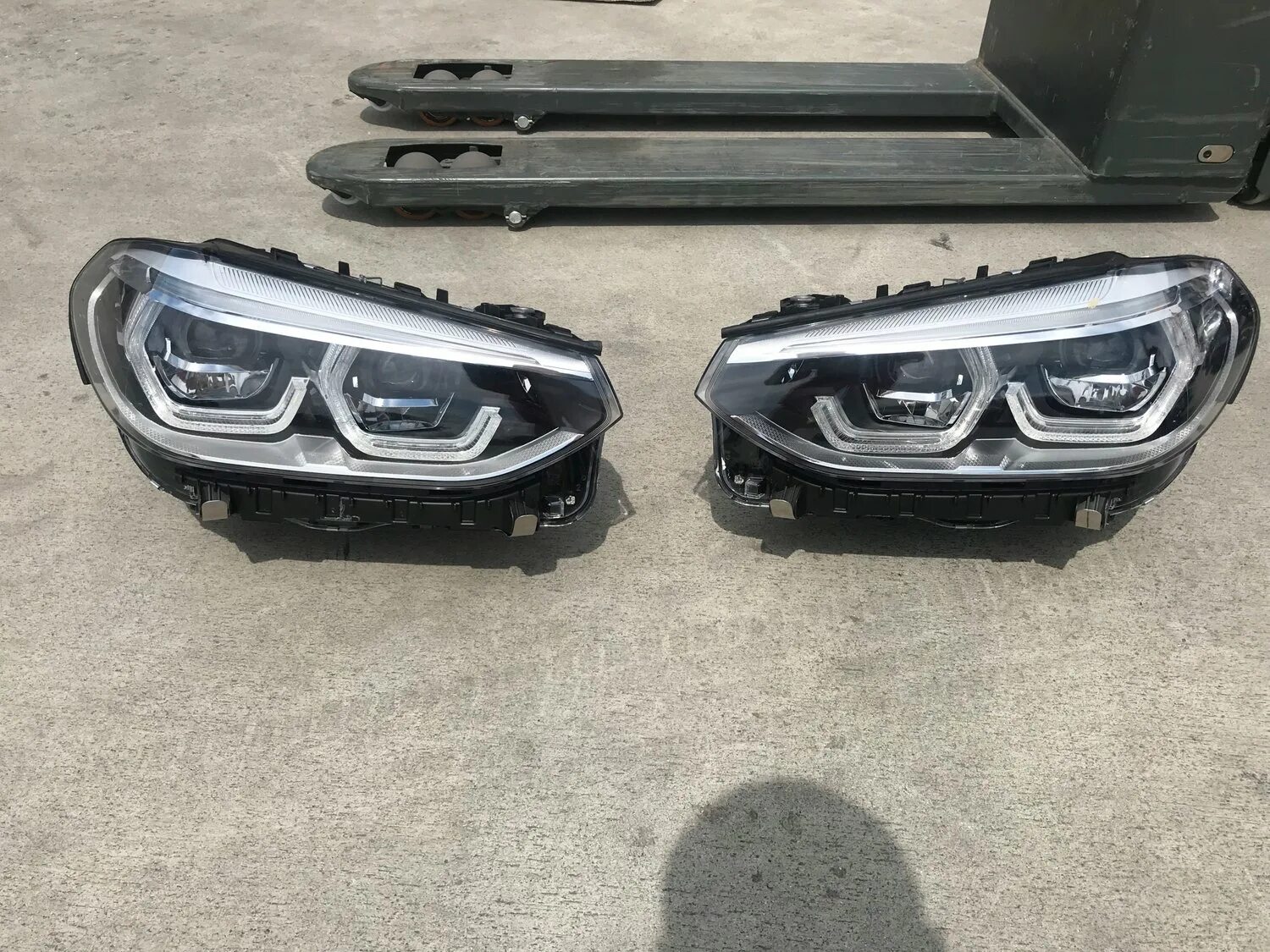 Фары bmw x3 f25 full led. Bmw x3 g01. Led bmw x3. F25 бмв led lights. Led фары bmw x3 g01 2023.
