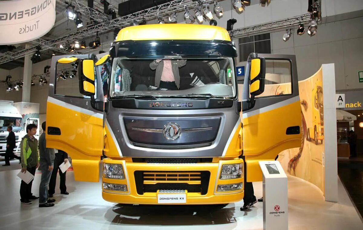 Тягач Dongfeng Tianlong. Dong Feng тягач 2023. Dongfeng Trucks KX. Dongfeng Truck KX 2023. Грузовик 48