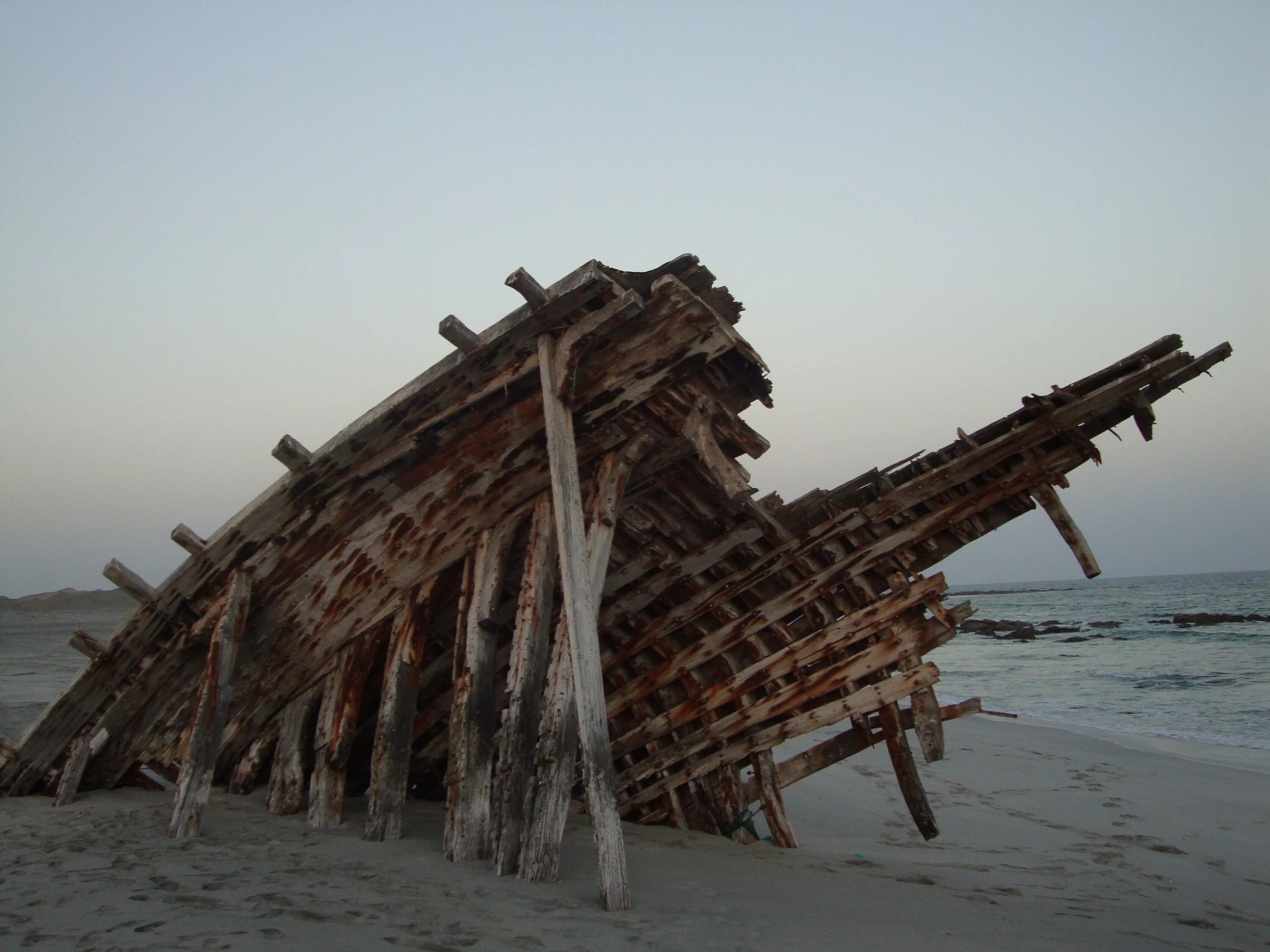 The greatest shipwreck of life. Заброшенный пляж с кораблем. shipwreck wooden. wreck тисельхорн. остров сур масирах.