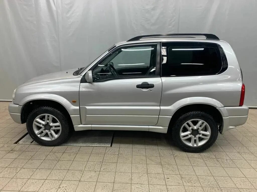 Grand vitara 1. Гранд витара 2004. сузуки гранд витара 1. suzuki grand vitara 1 поколение. suzuki grand vitara 2004.
