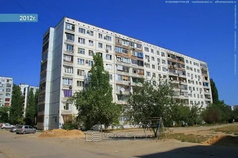 Космонавтов 45