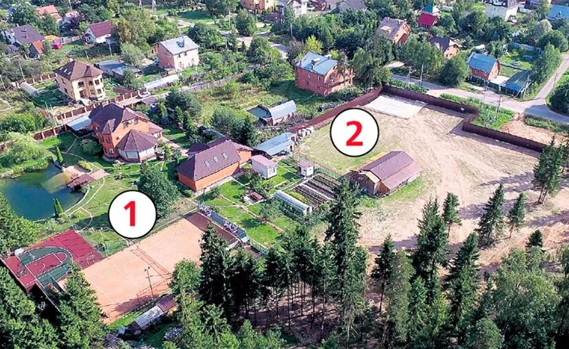 Настя лайк радзинская 2020. Женщина с ребенком. Дмитрий фетисов свящ. Барри дрюитт. Семья на даче.