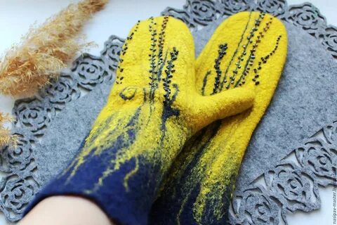 Варежки из шерсти