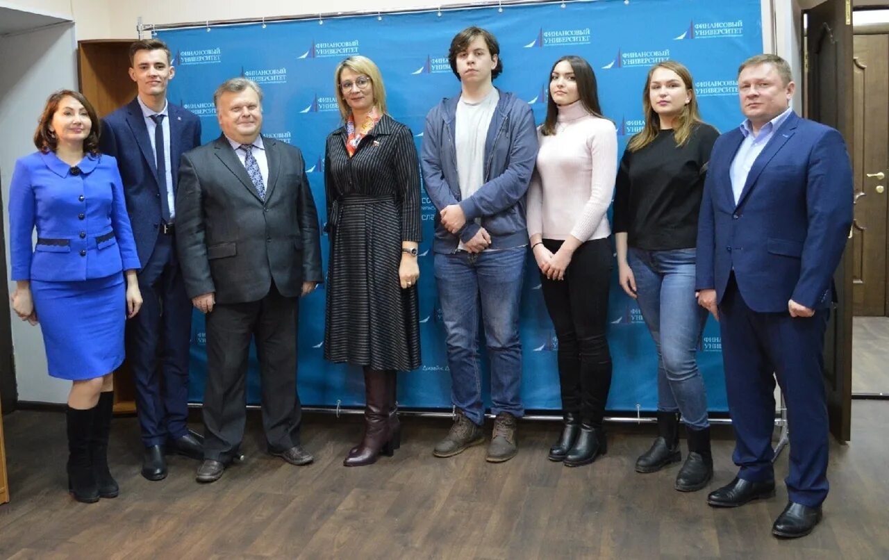 Ярославский филиал вологда. Дом батюшкова в вологде. Ярославский медицинский университет фото. Ярославский филиал вологда. Институты вологды.