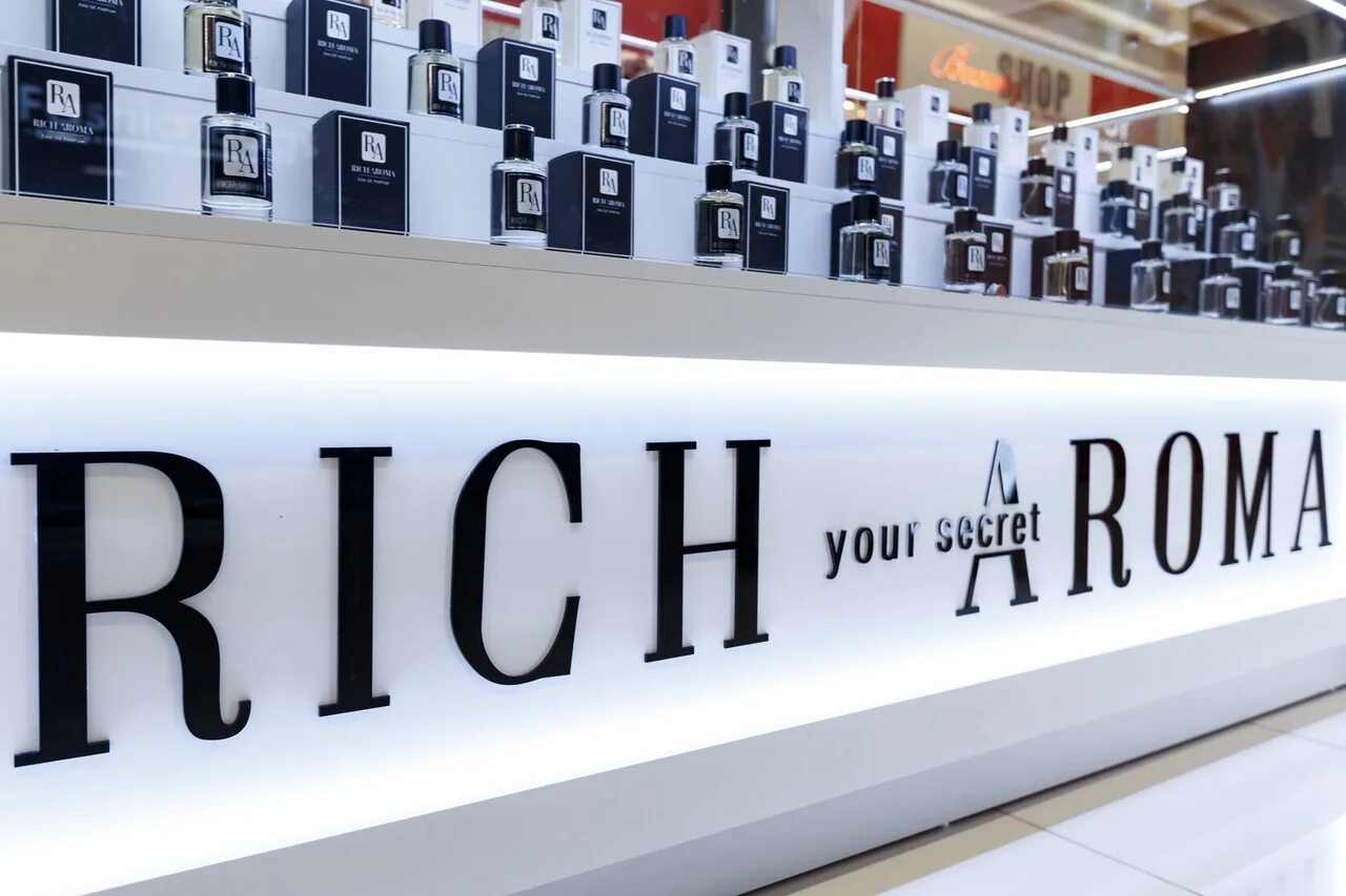 Рич симферополь. Aroma rich. парфюм rich. рич арома духи. rich aroma магазин.