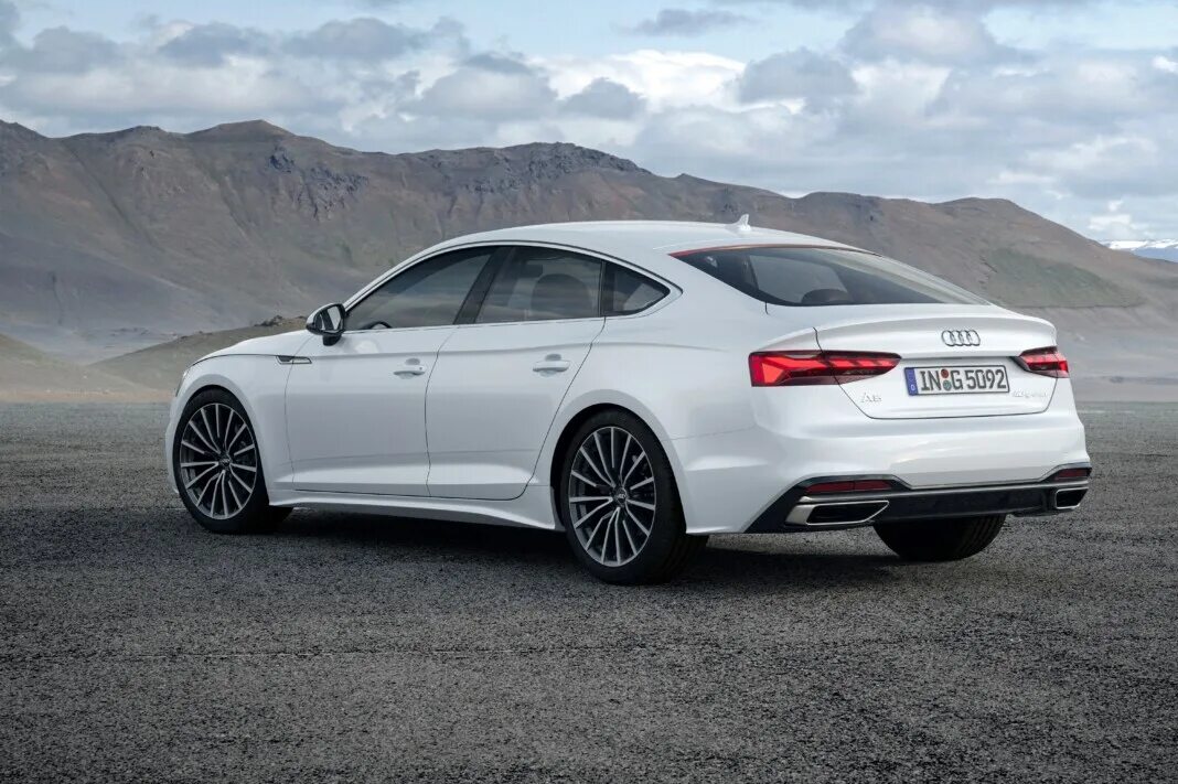 Ауди а5 2019 года. Ауди а5 2019 года. Audi a5 sportback. Audi s5 sportback 2020. Ауди а5 спортбэк 2022.