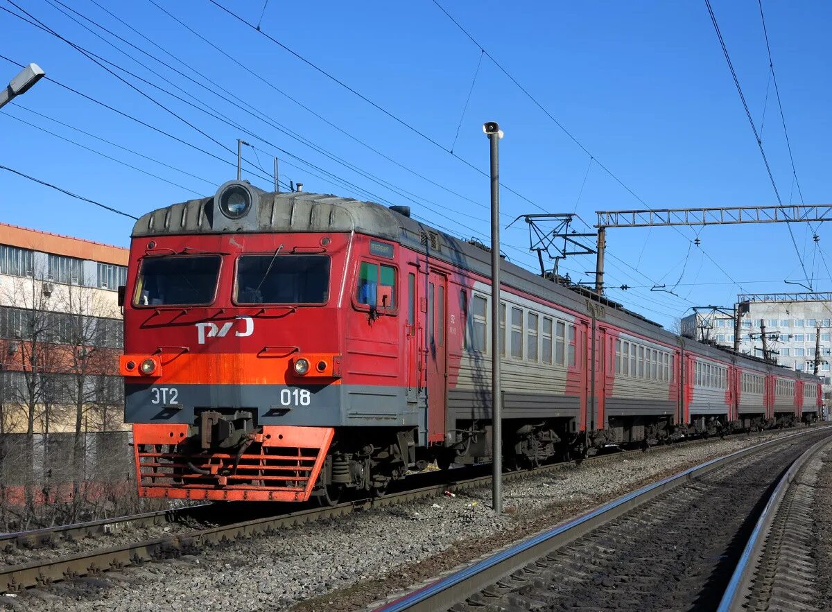 Поезд 18 м. Эт2-018. Эт2м Новосибирск. Эт2. Эт2 в Эстонии.