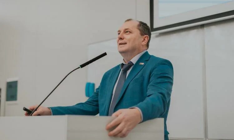 Директор департамента по экологии по заповедникам узбекистана. Алиев данияр дуппаевич. Начальник департамента экологии. Начальник экологии набережные. Начальник отдела экологии вко сайтенов.