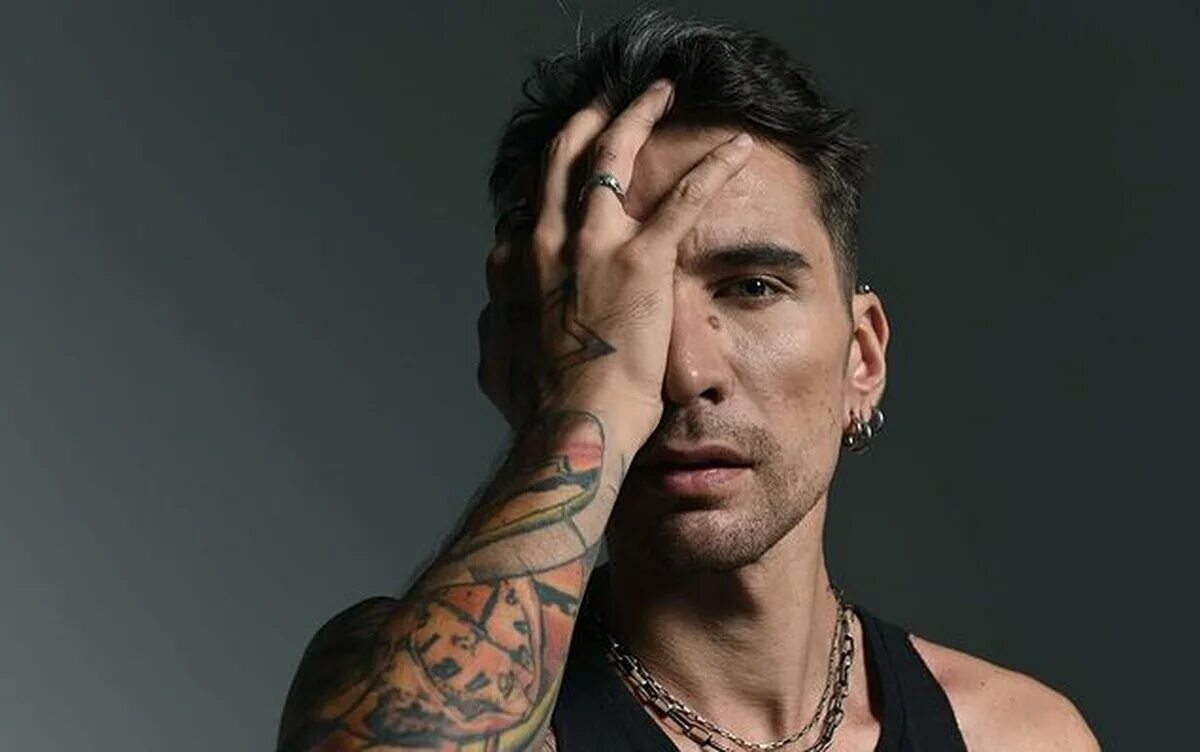 дети виктора цоя сейчас. александр цой сын виктора. александр викторович цой молчанов. дети виктора цоя сейчас. александр викторович цой.